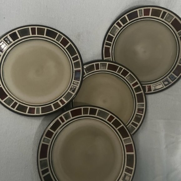 Set of ELITE brown & tan Plates, bowls & saucers - Picture 4 of 8